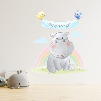   Bébi víziló saját névvel,  festett hatású gyerekszoba falmatrica