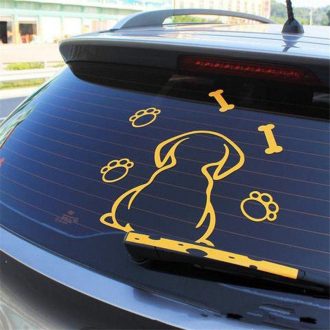 Farkát csóváló kutyus, hátsó szélvédő matrica